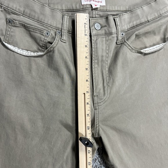 Lucky Brand Jeans Mens 33x30 Tan 121 Slim Straight Stretch Preppy Mid Rise Denim - Picture 12 of 13